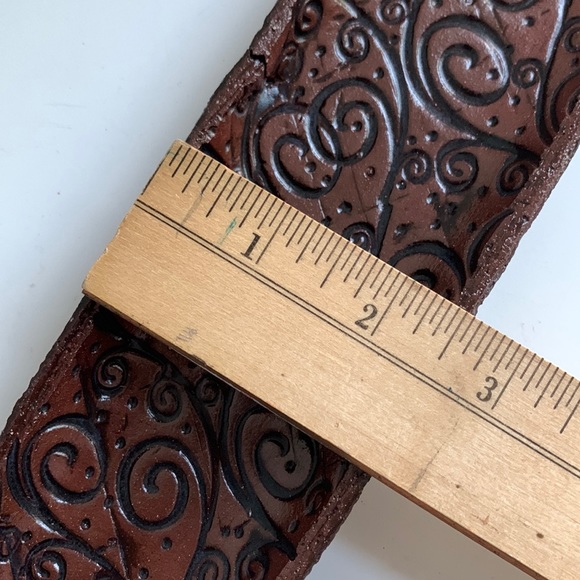 NEW Handmade Pottery Tray with Black Inlaid Swirl Design on Terra Cotta - Picture 7 of 9